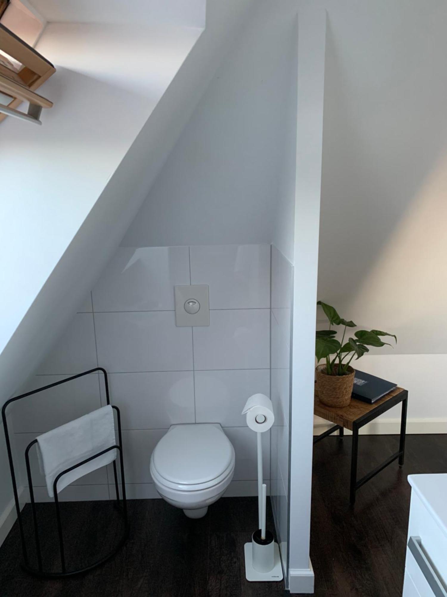 Pension Montmaertre Зирикзе Номер фото